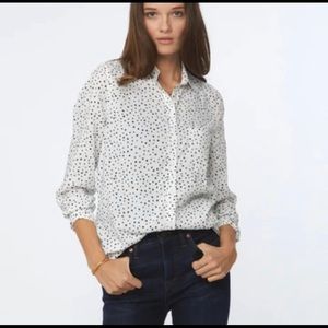 Beachlunchlounge light weight button down blouse